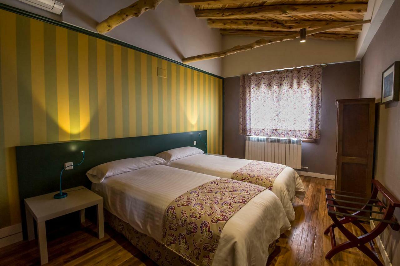 Apartamentos Rurales De La Sexma Del Sabinar Кордуэнте Экстерьер фото